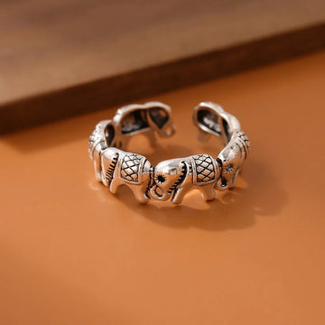 Elegant Love Elephants