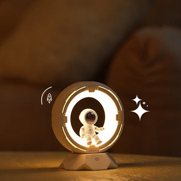 Astronaut Touch LED Table Lamp