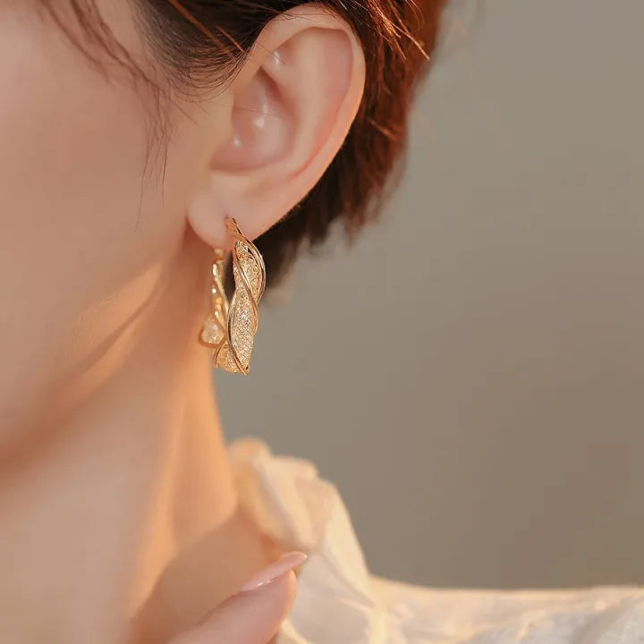 Boucles d'Oreilles Twist Élégantes