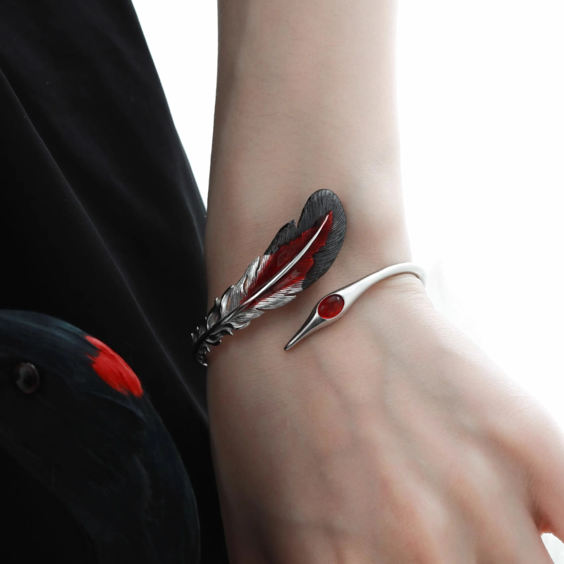 Red Crown Jewelry Set