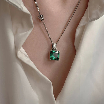 Elegant Silver Crystal Necklace