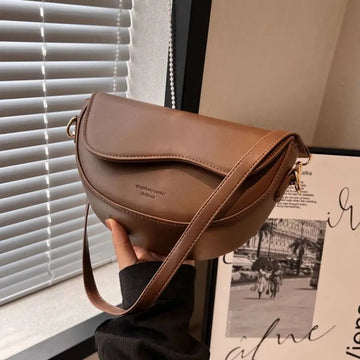 Loomora Vintage Leather Saddle Bag