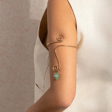 Amaris Odessa Cuff