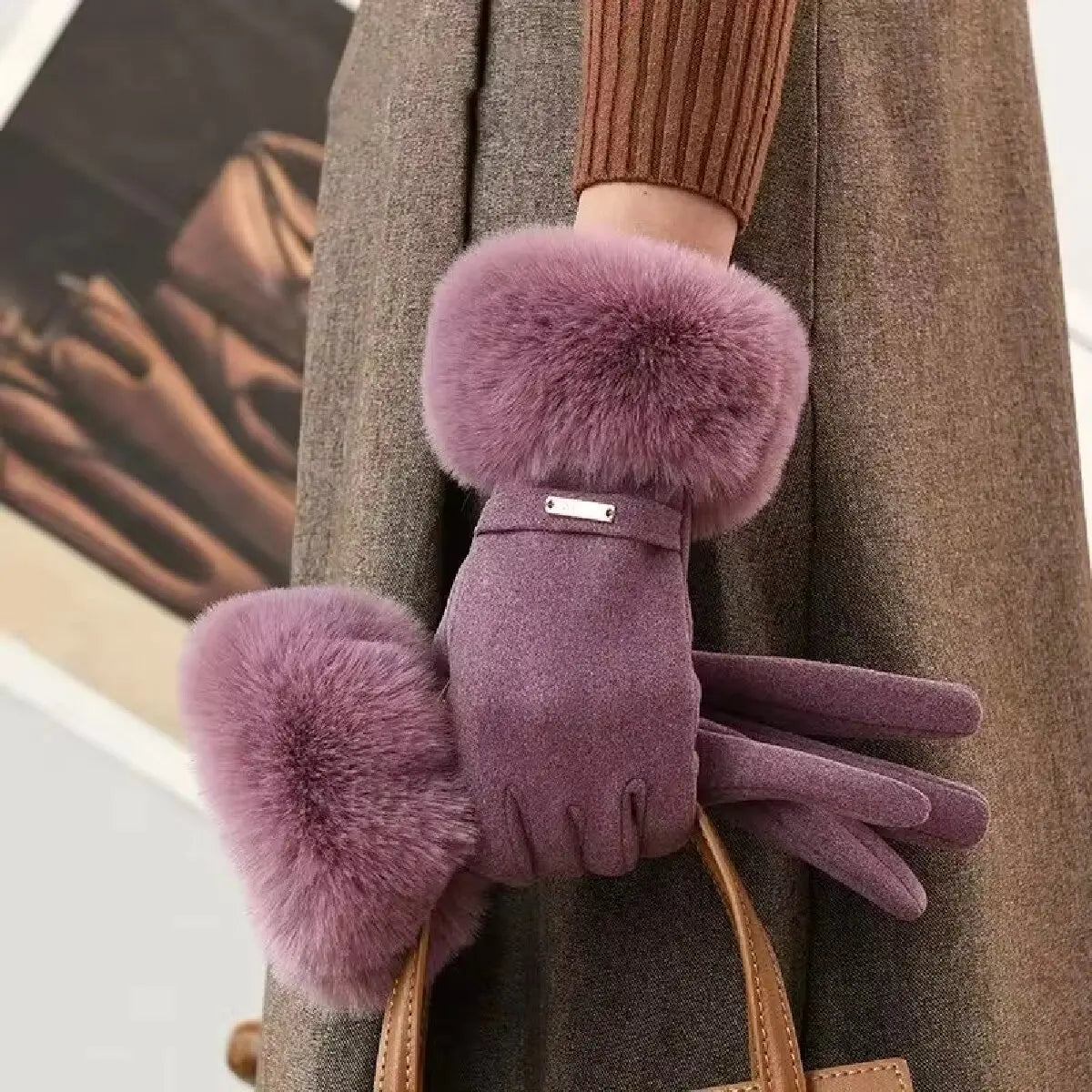 Loomora Velvet Touch Screen Gloves