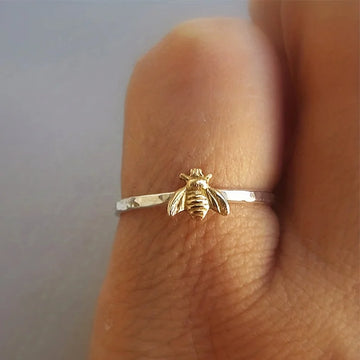 Bee's Love Ring