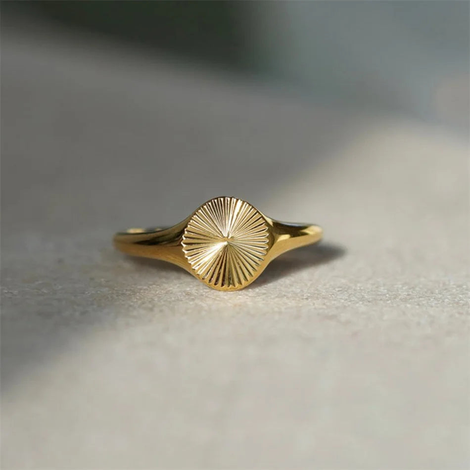 Voss Sunburst Ring