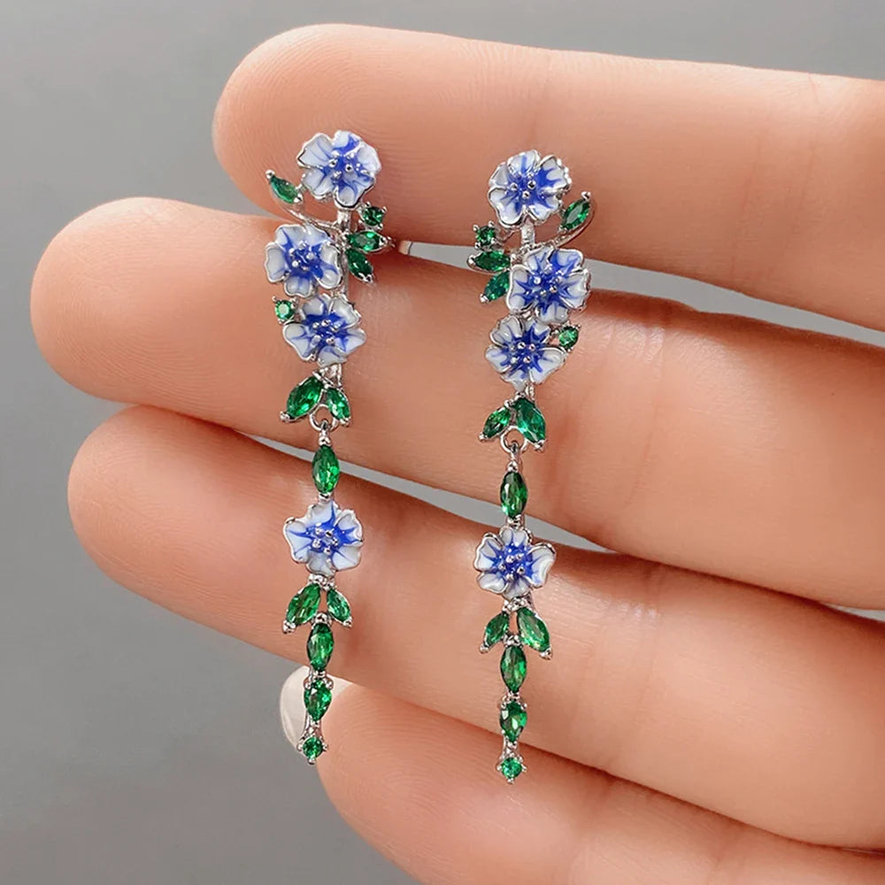 Velencia Trumpet Earrings
