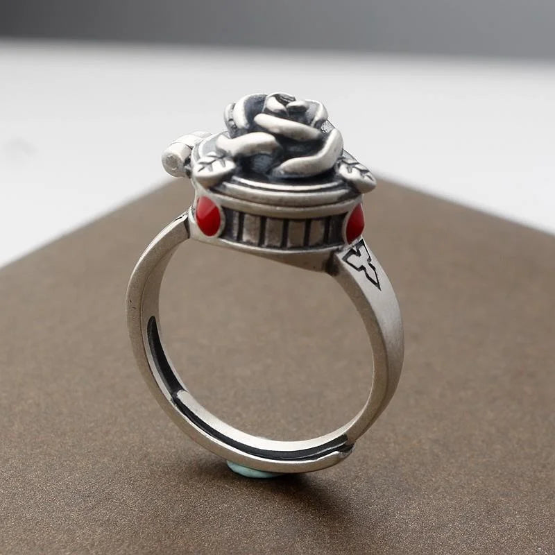 Duskmoor Hollow Rose Ring